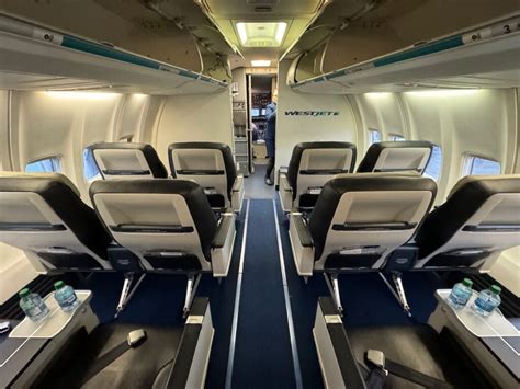 Flight WS418 / WJA418 .